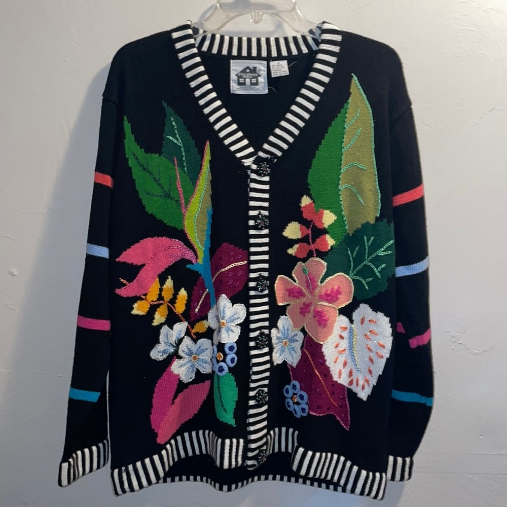 Grandma core Storybook Knits Floral Cardigan Sweater Size Medium Vintage